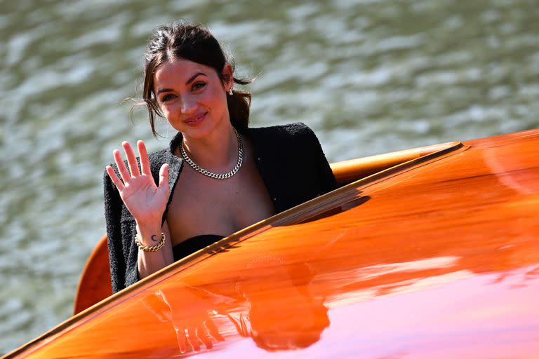 Ana de Armas, en su arribo al festival