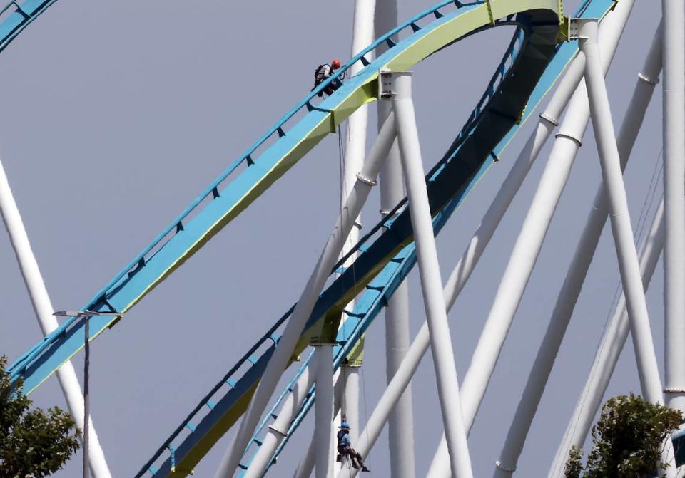 The fractured column on the Fury 325 roller coaster will be removed to make way for the new column arriving from Switzerland this week.