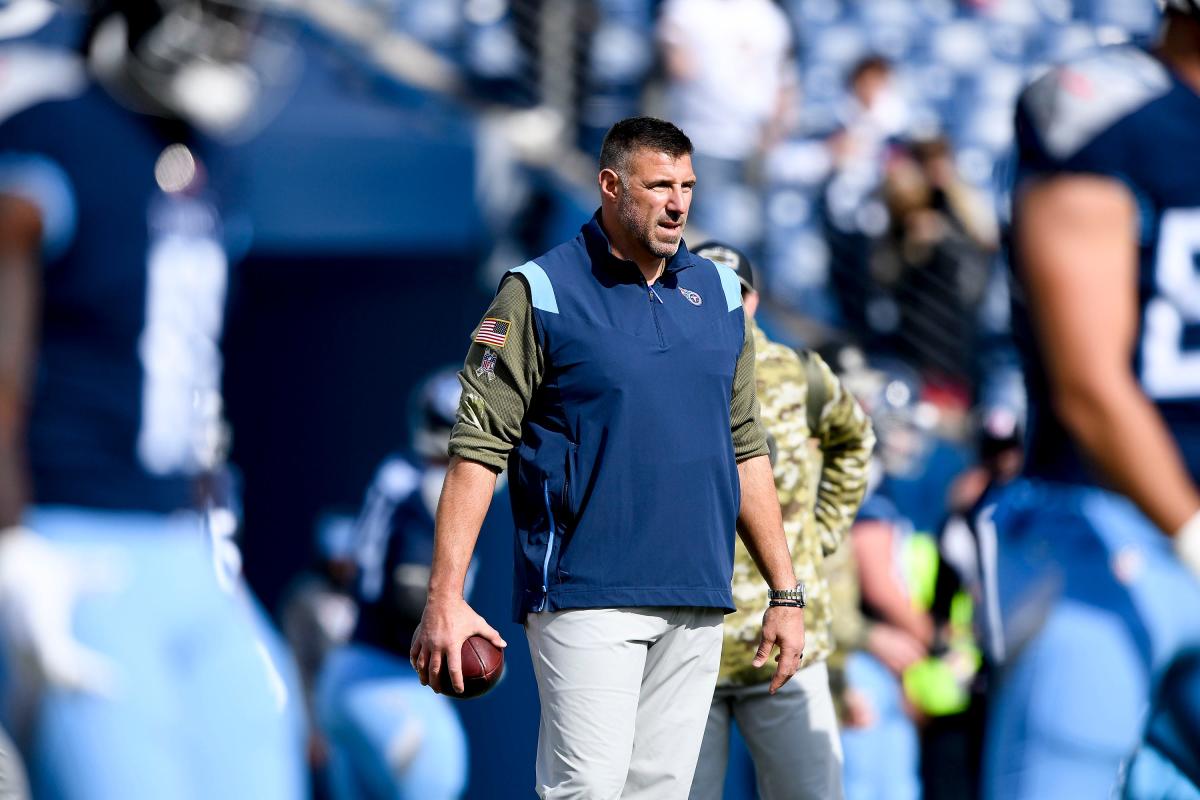 Mike Vrabel storms out of Tennessee Titans press conference over Zach  Cunningham questions