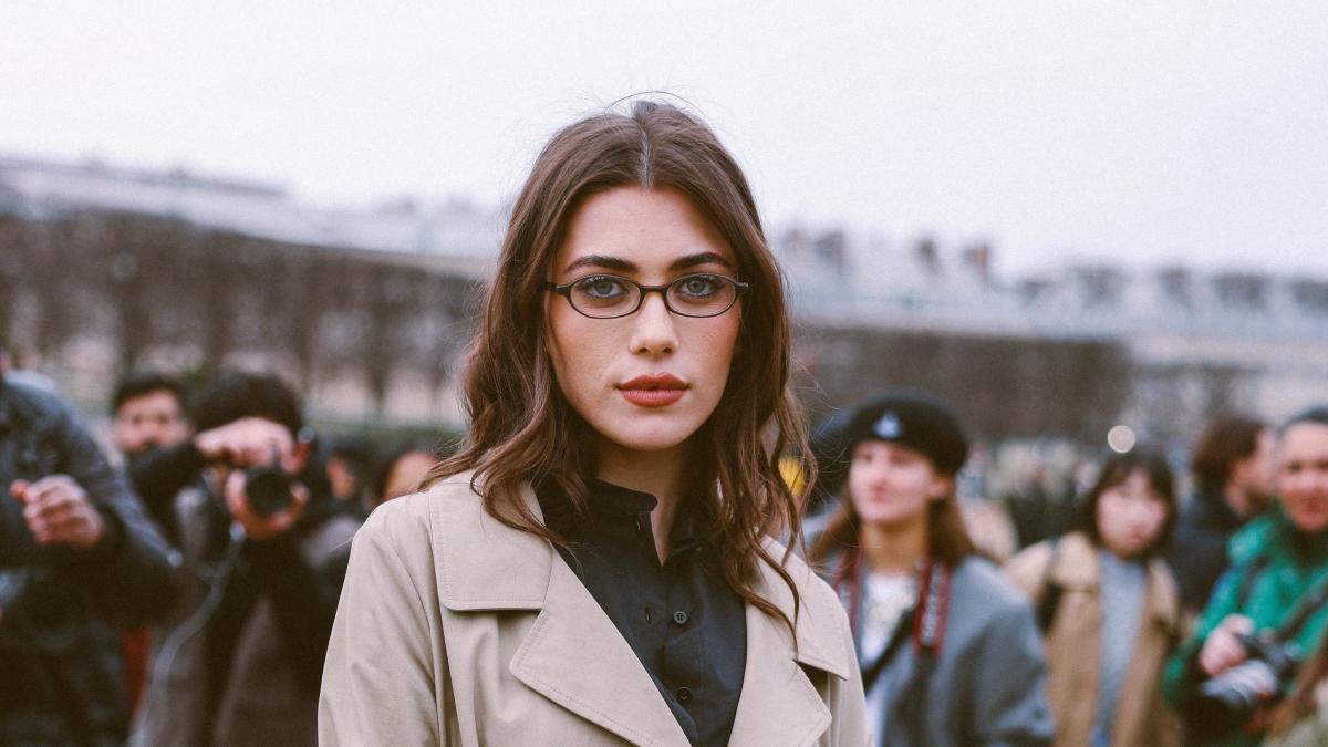 The Best Street Style Photos From Paris Fashion Week Fall Winter 2024   9226bd8199a68d2eccecc989e8178e52