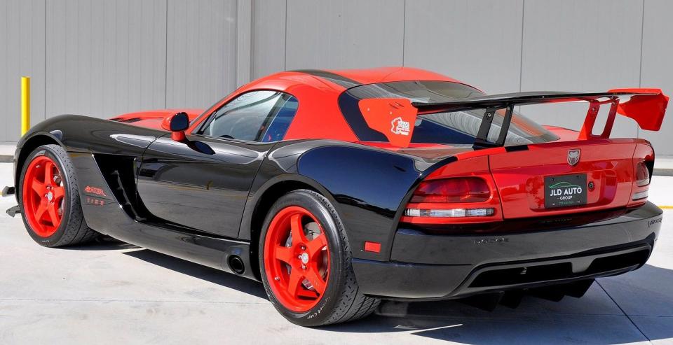 Invest In This 2010 Dodge Viper ACR 1:33 Edition 