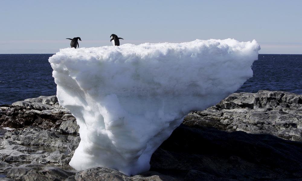 <span>Photograph: STAFF/Reuters</span>