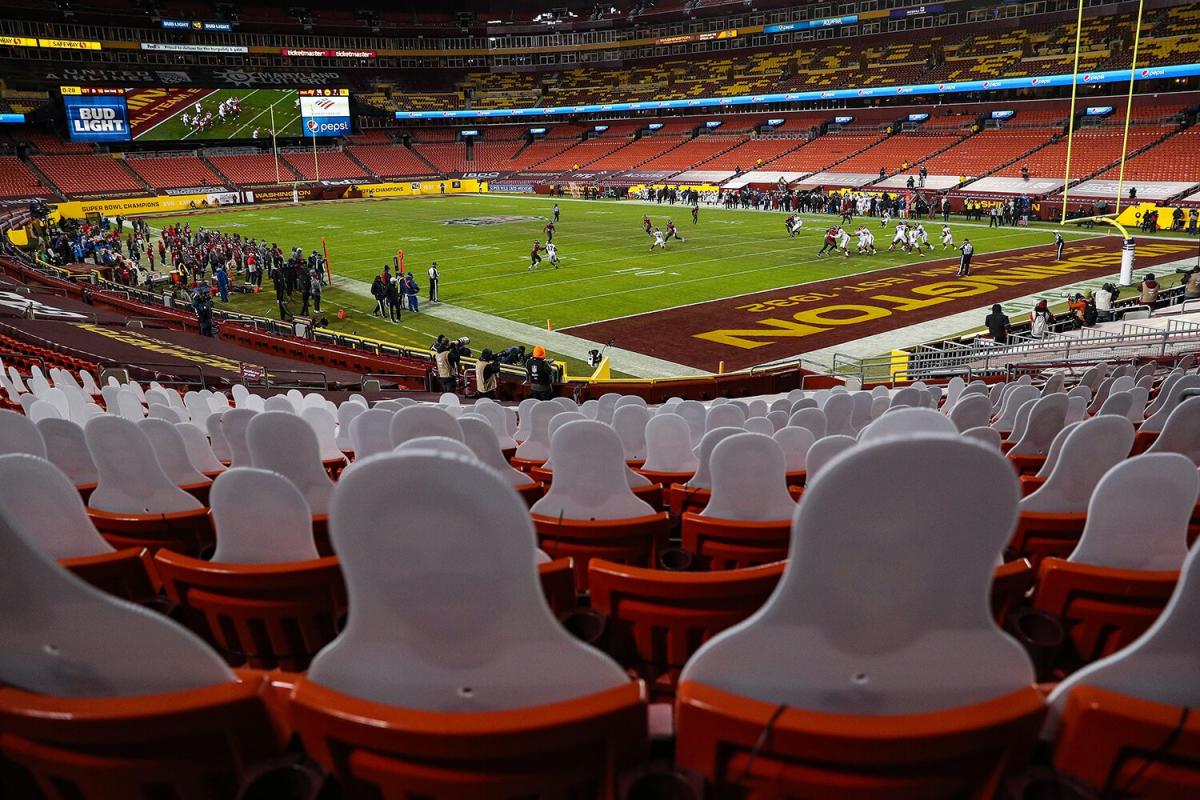 Washington Commanders fan Drew Shipley won $14,000 raffle, says check  bounced