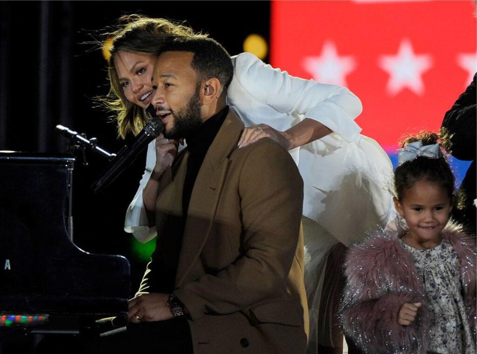 Luna Legend, Chrissy Teigen, John Legend