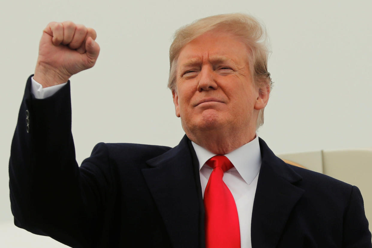 U.S. President Donald Trump exits Air Force One as he arrives to tour the Lima Army Tank Plant (LATP) Joint Systems Manufacturing Center, the country's only remaining tank manufacturing plant, in Lima, Ohio, U.S., March 20, 2019. (Photo: Carlos Barria/Reuters)