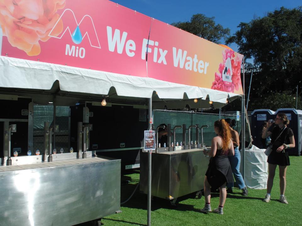 gov ball water station