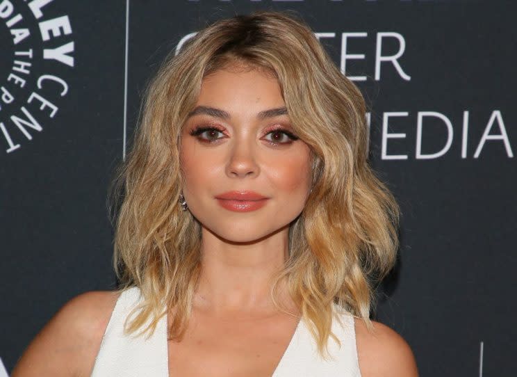 Actress Sarah Hyland is defending herself against critics who say she’s too thin. (Photo: Getty Images)