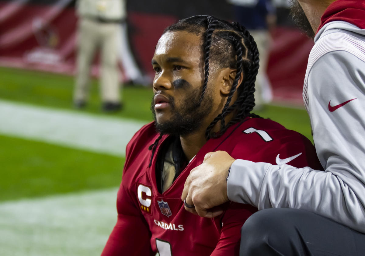 Kyler Murray tears right ACL, sealing nightmare season for Cardinals QB