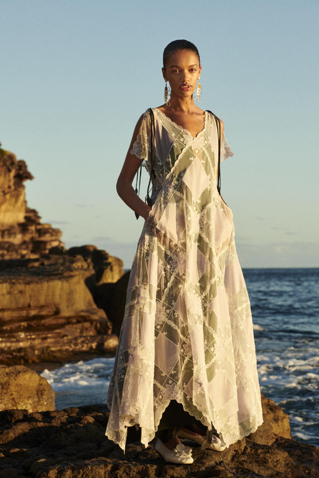 beach wedding attire for women guest