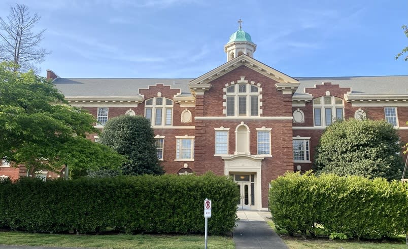 Rosemont Court in North Portland, April 22, 2024 (KOIN)