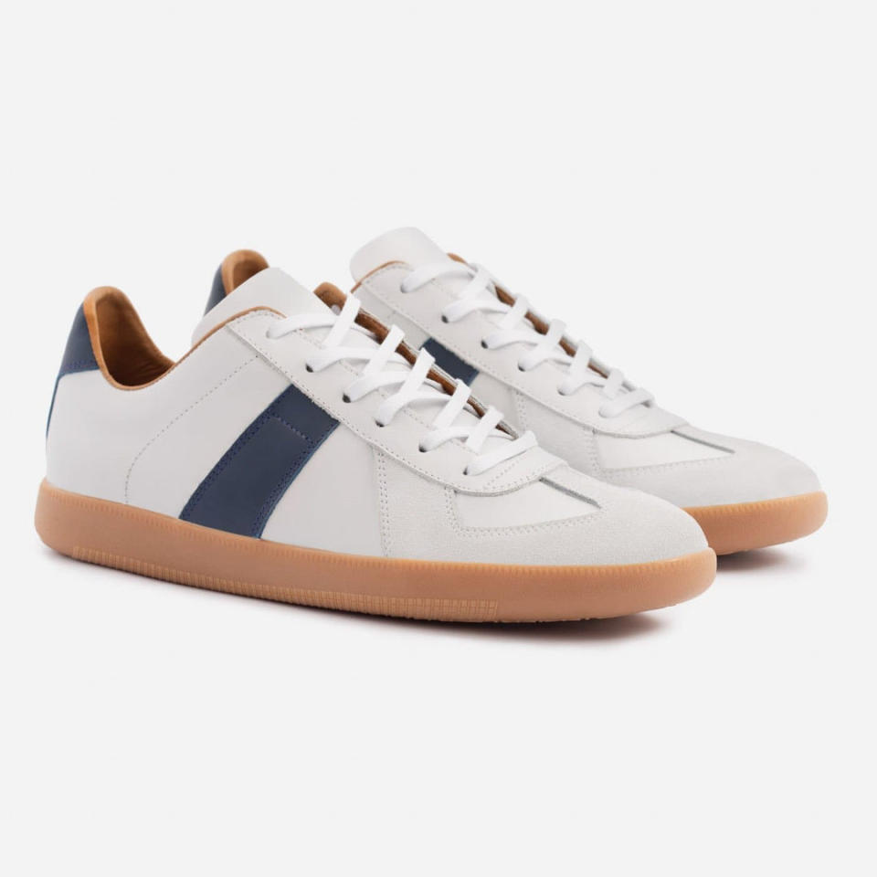 <p><a href="https://go.redirectingat.com?id=74968X1596630&url=https%3A%2F%2Fwww.beckettsimonon.com%2Fproducts%2Fmorgen-trainers-leather-suede%3Fvariant%3D29673828614223%26gad_source%3D1%26gclid%3DCj0KCQjwlN6wBhCcARIsAKZvD5huaHlw48Cj6HW2GObGUGkIOi20W9Vc0O0BN4g8n6JM2MkLPk2HNl8aArctEALw_wcB&sref=https%3A%2F%2Fwww.esquire.com%2Fstyle%2Fmens-fashion%2Fg36384400%2Fbest-mens-leather-sneakers%2F" rel="nofollow noopener" target="_blank" data-ylk="slk:Shop Now;elm:context_link;itc:0;sec:content-canvas" class="link ">Shop Now</a></p><p>Morgen Trainers </p><p>beckettsimonon.com</p><p>$169.00</p>