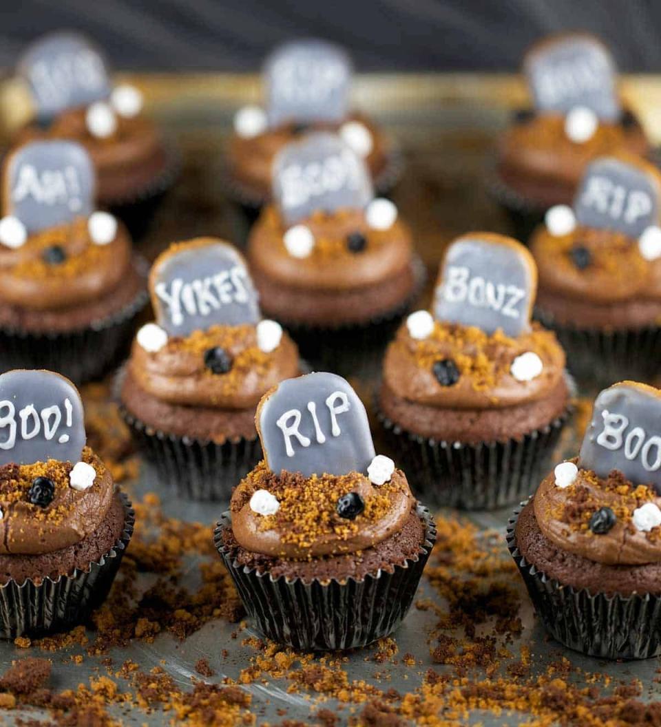 Graveyard Brownie Cupcakes