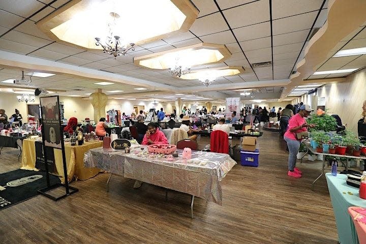 Vendors will gather to sell their products and services yet again this holiday season, during Thankful in the City 2: A Pre-Thanksgiving retail event.