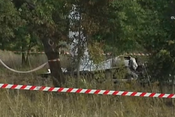 11 parachutists killed in plane crash in Poland