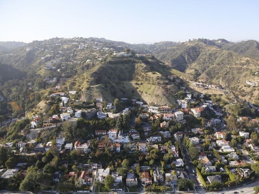 hollywood hills