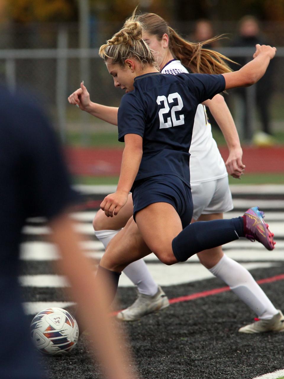 Granville's Ava Labocki shoots to score against Bloom-Carroll on Saturday.