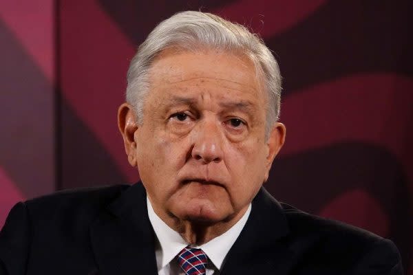 López Obrador hablando sobre el asesinato de un normalista en Guerrero.