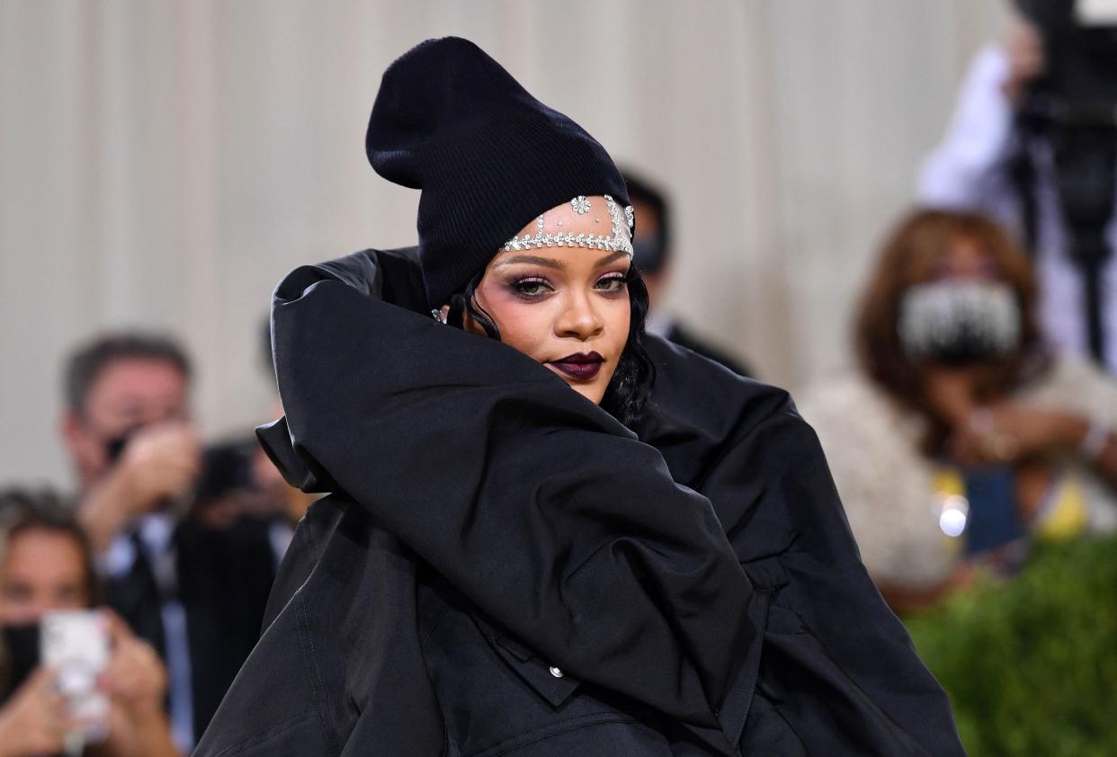 TOPSHOT - Barbadian singer Rihanna arrives for the 2021 Met Gala at the Metropolitan Museum of Art on September 13, 2021 in New York. - This year's Met Gala has a distinctively youthful imprint, hosted by singer Billie Eilish, actor Timothee Chalamet, poet Amanda Gorman and tennis star Naomi Osaka, none of them older than 25. The 2021 theme is 