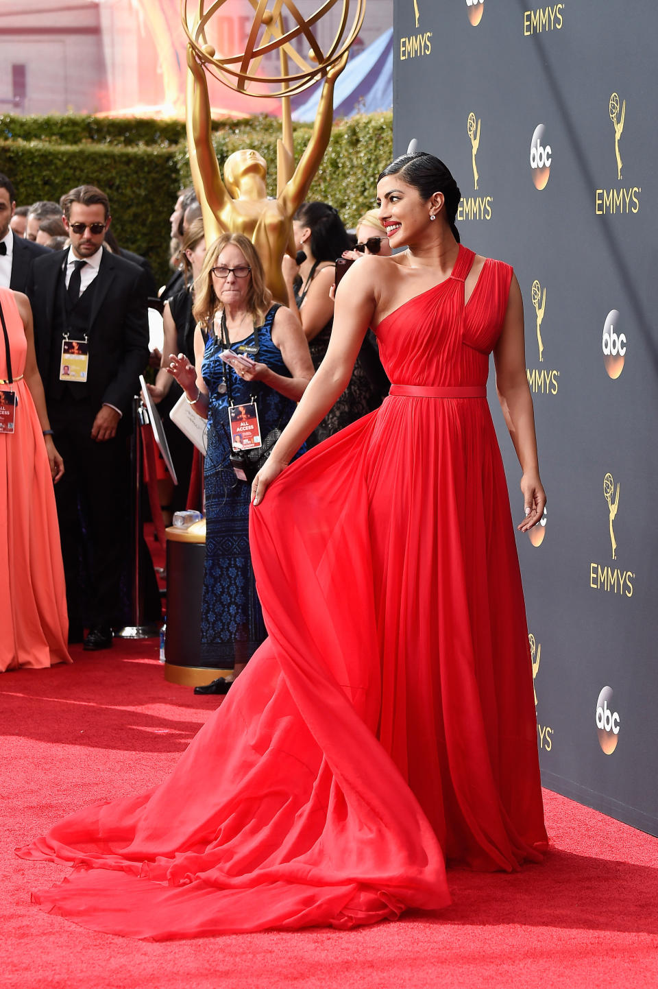 Wearing a Jason Wu dress at the 68th Annual Primetime Emmy Awards at Microsoft Theater on Sept. 18, 2016, in Los Angeles.