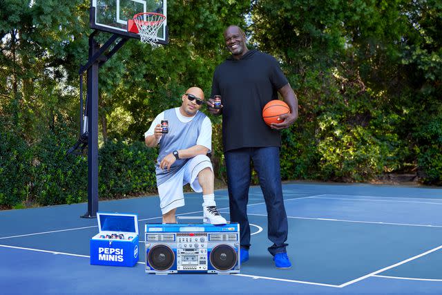 <p>Pepsi</p> Skee-Lo, Shaquille O'Neal