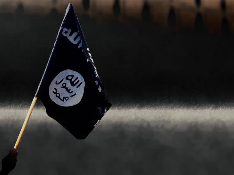 An ISIS flag. (PHOTO: Associated Press)