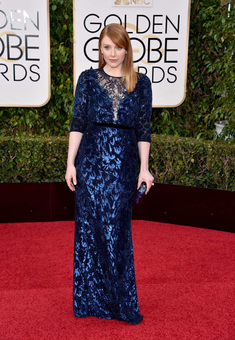 Bryce Dallas Howard at the 2016 Golden Globes wearing Jenny Packham 