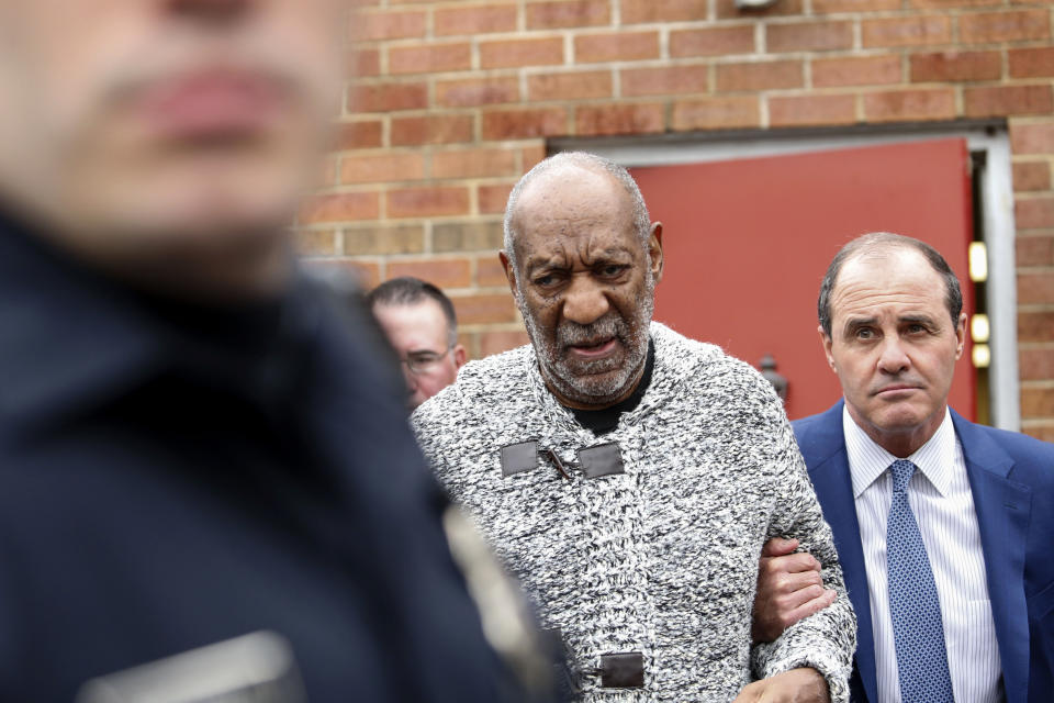 US comedian Bill Cosby leaves Dec. 30, 2015 the Court House in Elkins Park, Pennsylvania after arraignment on charges of aggravated indecent assault.&nbsp;