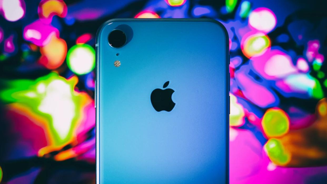 El iPhone XR disponible para regalo de Navidad. (Foto: Unsplash)