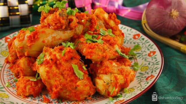 Chicken-Balado-dish