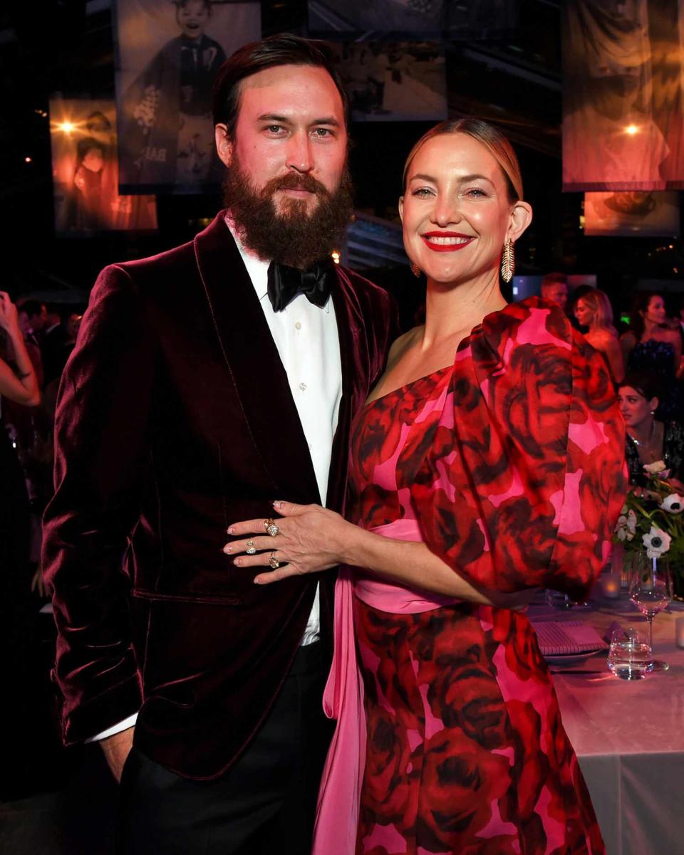 Danny Fujikawa and Kate Hudson attend the Baby2Baby 10-Year Gala presented by Paul Mitchell on November 13, 2021 in West Hollywood, California