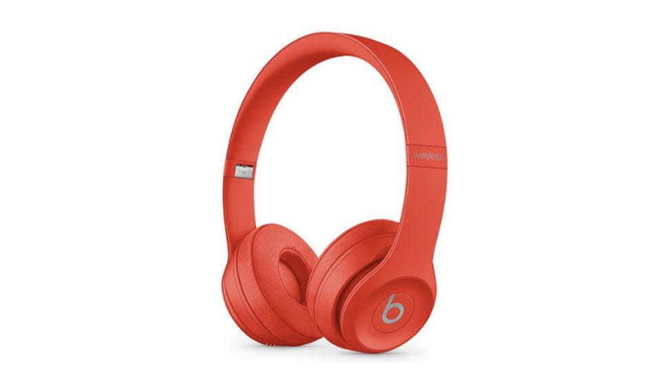 Get ready to enjoy some Christmas carols (or drown them out) with this massive deal on Beats. (Photo: Walmart)