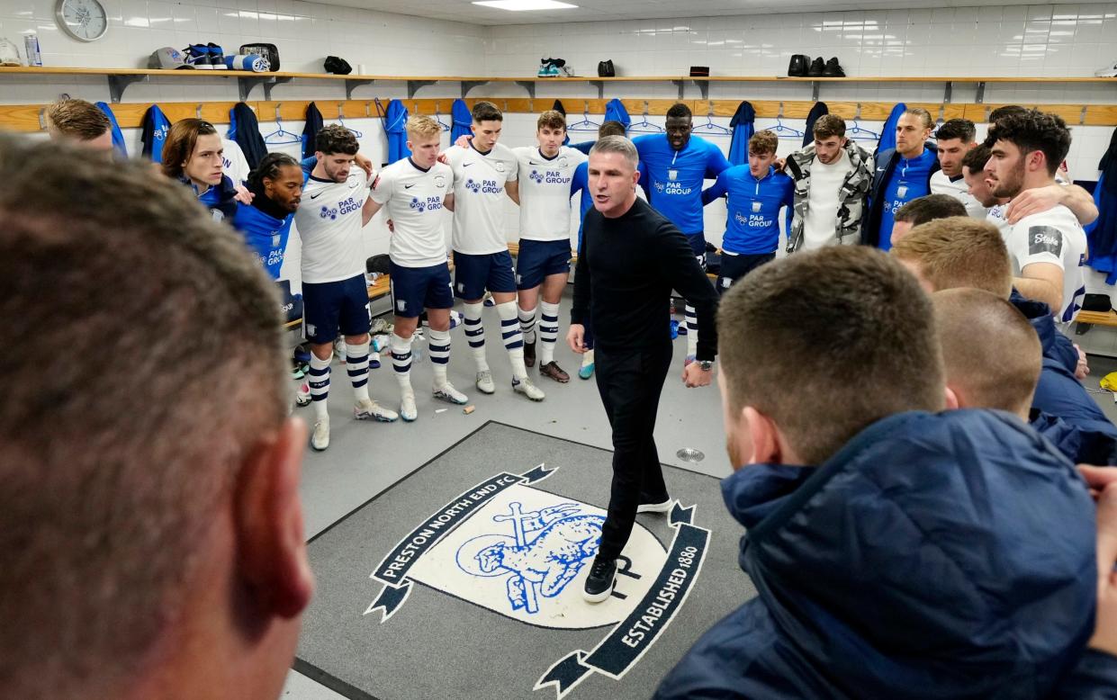 Preston manager Ryan Lowe speaks to his players in the dressing room at Deepdale - Jon Super