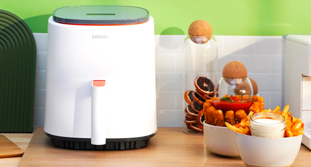 2023 Cosori 4 QT Smart Air Fryer vs 5 QT Air Fryer - DO YOU NEED A SMART AIR  FRYER? 