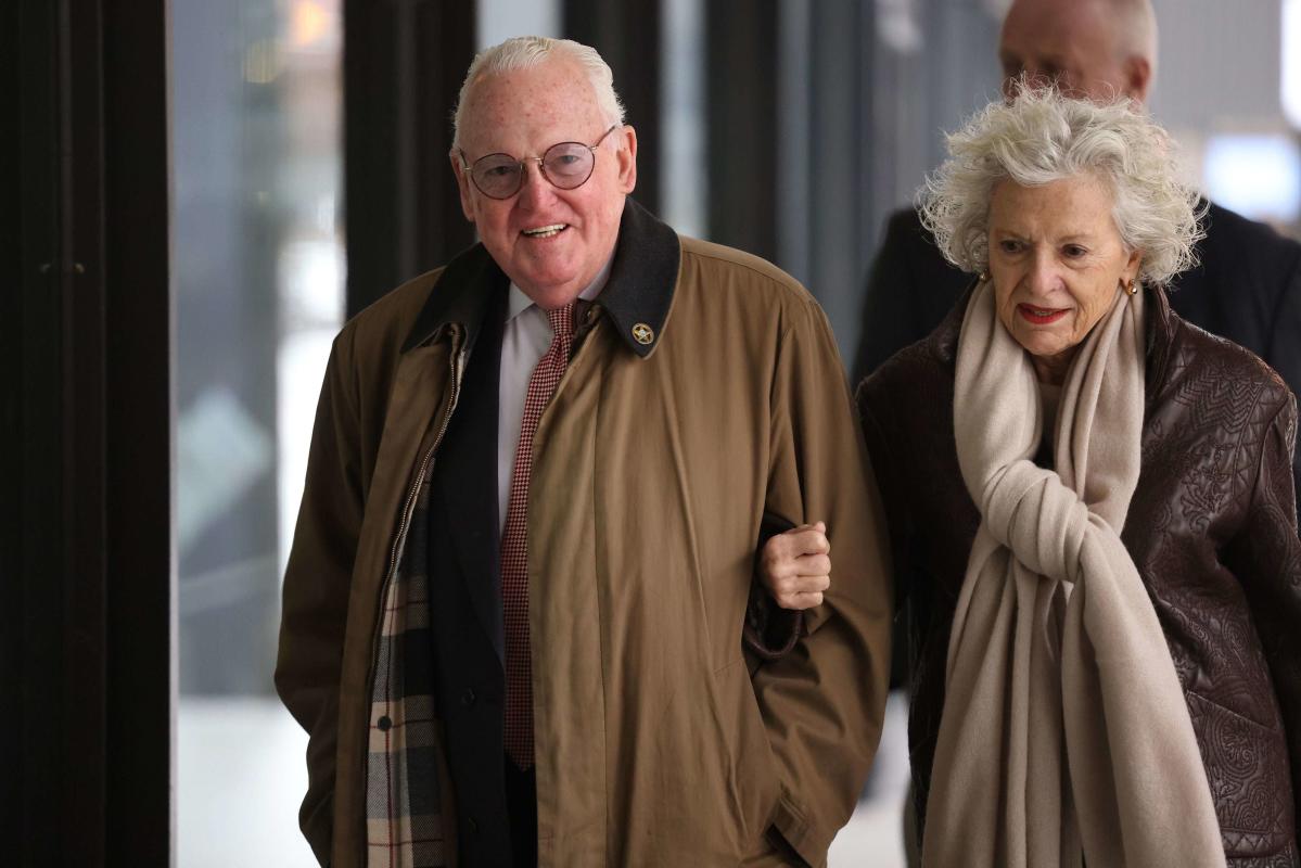 Ex-Ald. Ed Burke corruption trial to resume with more testimony on alleged Burger King scheme