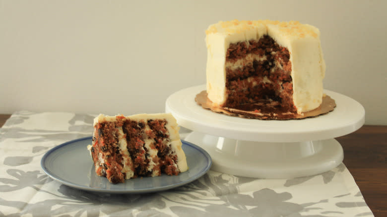 Carrot cake with slice