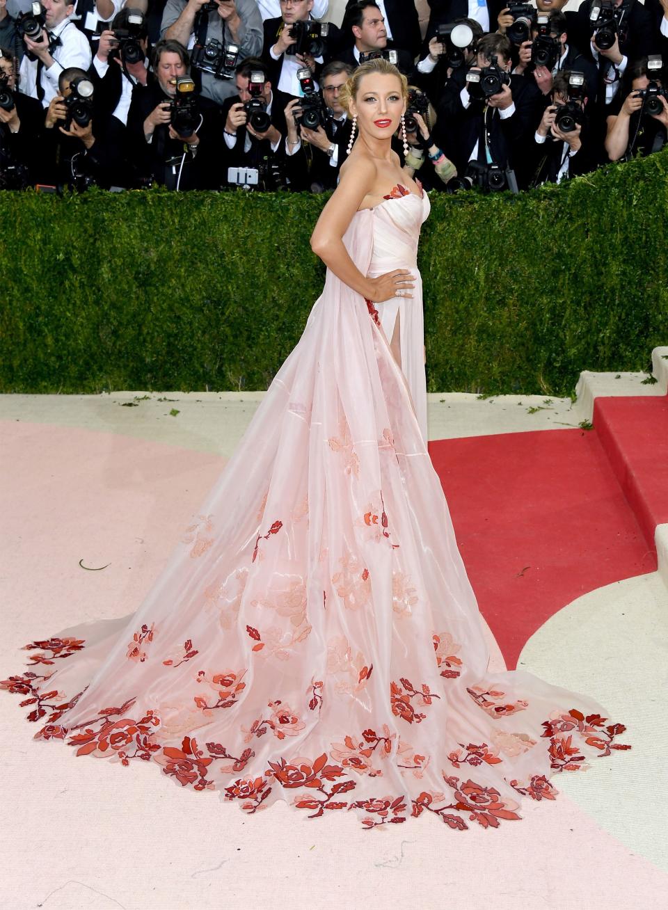 There’s no shortage of exquisite ways to wear a train at the Met Gala and we've rounded up our favorite looks.