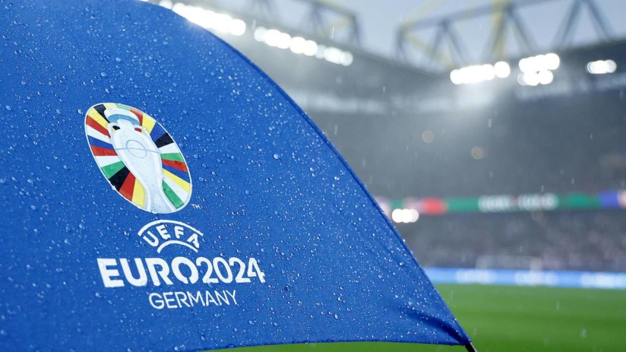 UEFA wirbt für Kampagne zur Herz-Lungen-Wiederbelebung