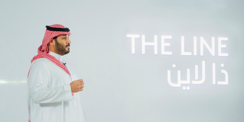 FILE PHOTO: Saudi Crown Prince Mohammed Bin Salman announces a zero-carbon city called "The Line"  to be built at NEOM in northwestern Saudi Arabia, January 10, 2021. Bandar Algaloud/Courtesy Saudi Royal Court/Handout via REUTERS ATTENTION EDITORS - THIS PICTURE WAS PROVIDED BY ONE THIRD/File photo