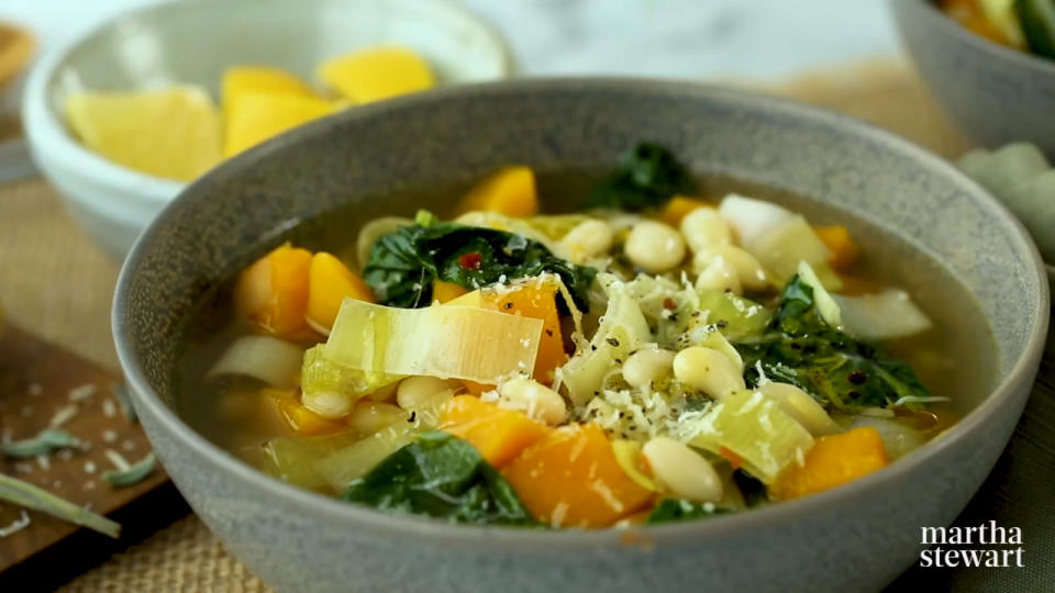 Slow-Cooker White-Bean Soup