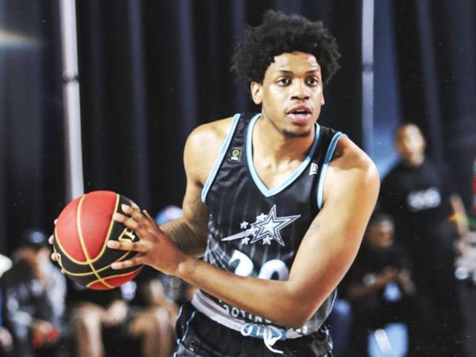 Kameron Chatman's 21 points helped the Scarborough Shooting Stars come from behind to defeat the Hamilton Honey Badgers 75-72 in an Elam Ending battle on Saturday. (@CEBLeague/Twitter - image credit)