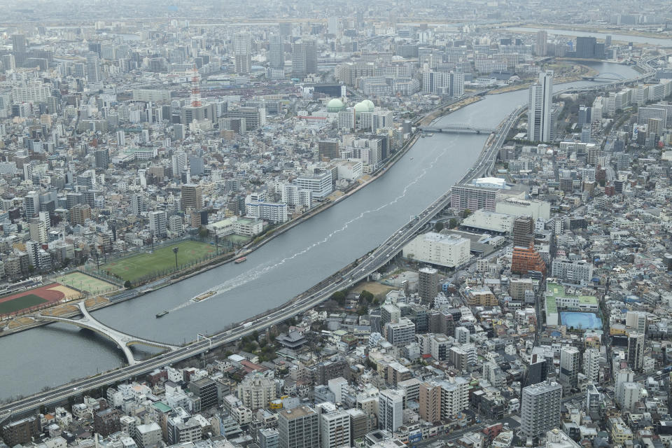 Tokyo city from above using Fujifilm X100VI full image size