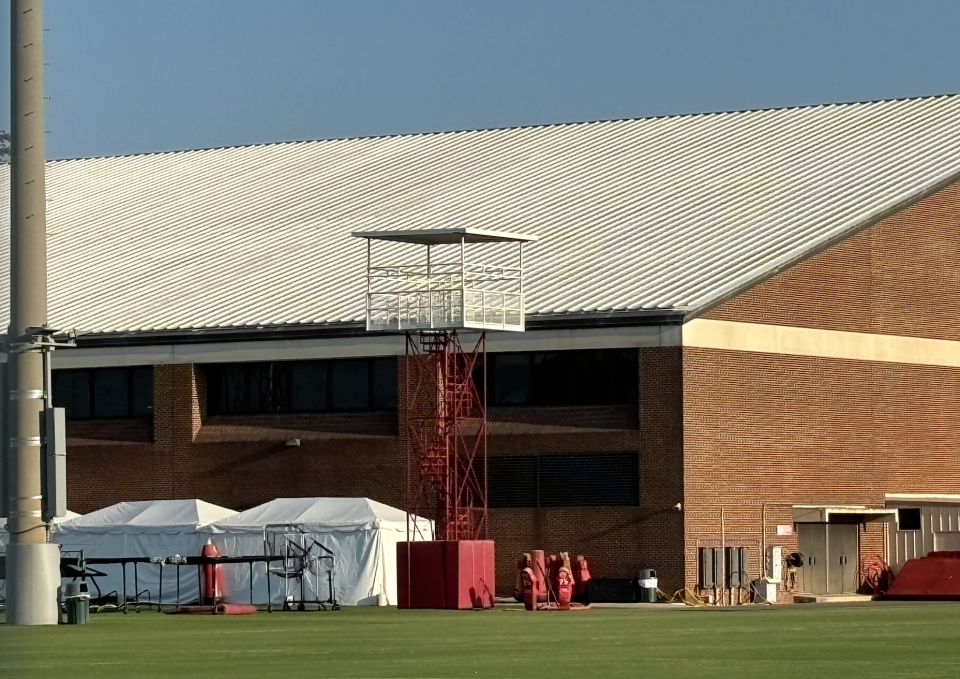 The tower Bear Bryant used during practices at Alabama remains standing in Tuscaloosa to this day. (Yahoo Sports)