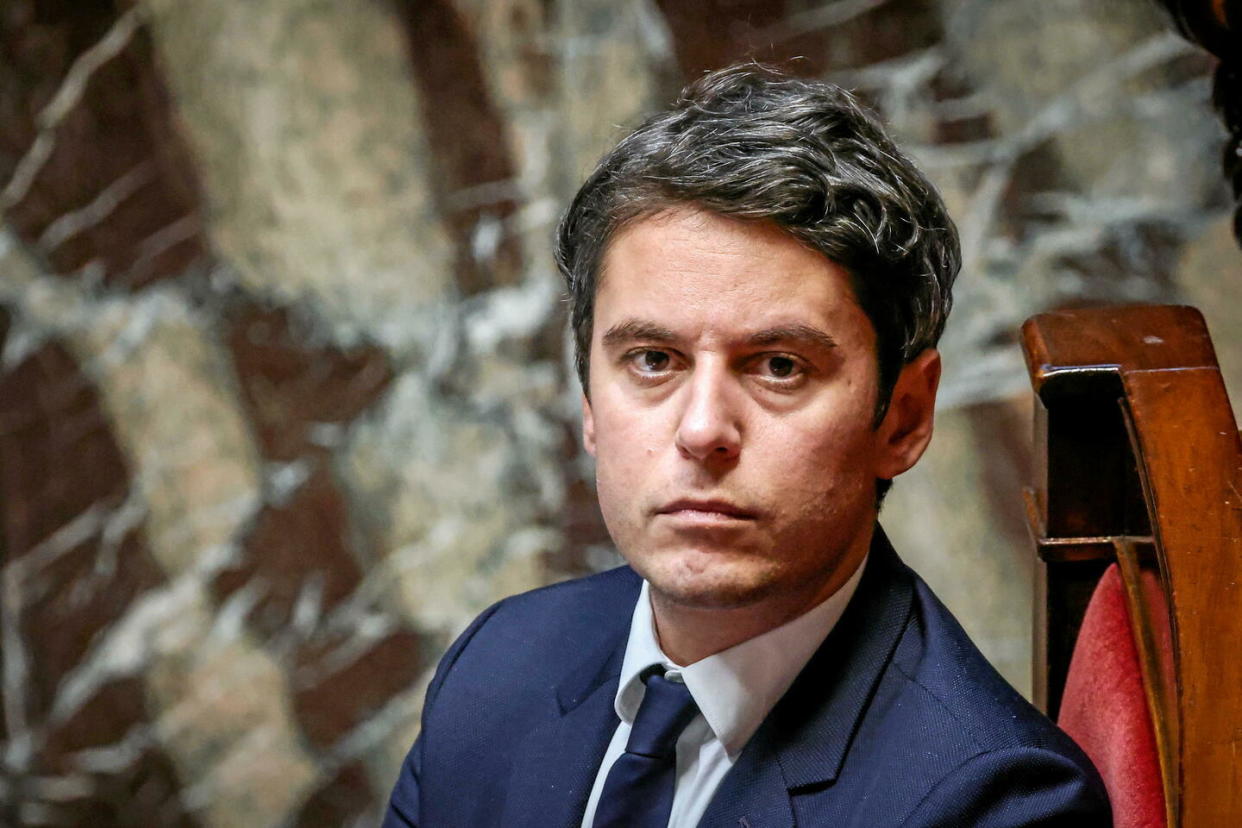 Mardi 5 décembre, Gabriel Attal a envoyé une lettre aux enseignants. Il y détaille un certain nombre de mesures importantes, autant pour le primaire que pour le secondaire.  - Credit:Fred Dugit / MAXPPP / PHOTOPQR/LE PARISIEN/MAXPPP