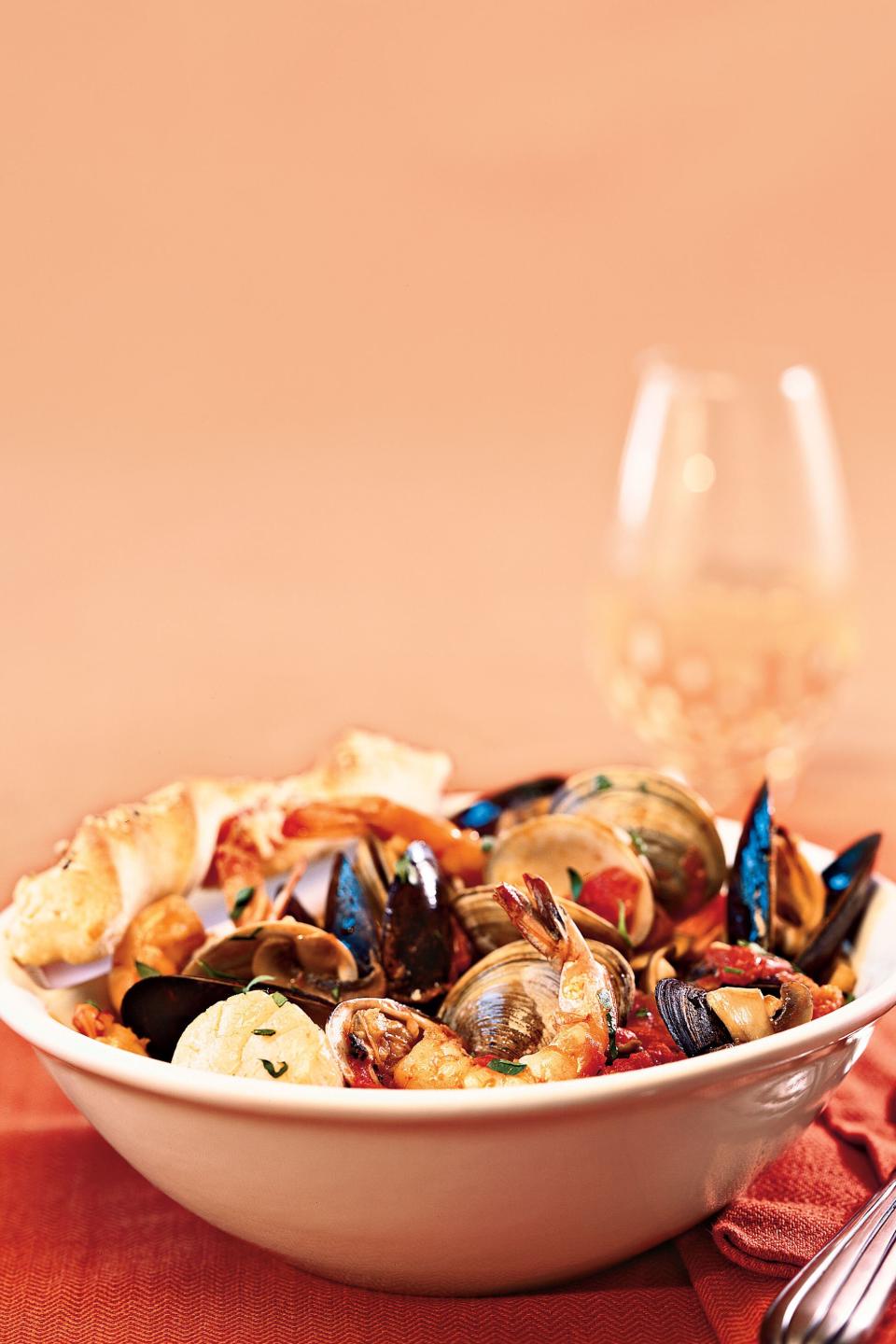 Quick Seafood Cioppino