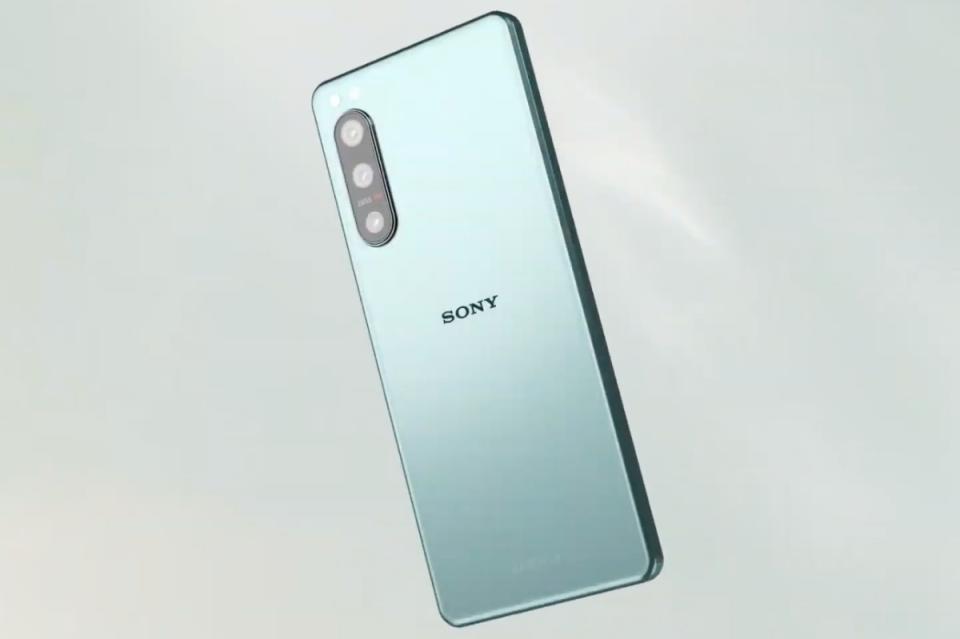 Xperia 5 IV機身變得更小巧合手，終於加入無線充電