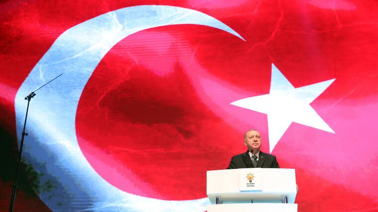 Recep Tayyip Erdogan:  „Die EU darf sich nicht von ihm abhängig machen“, sagt ein Europa-Abgeordneter. „Aber der Druck ist groß, mehr zu geben.“ Foto: dpa