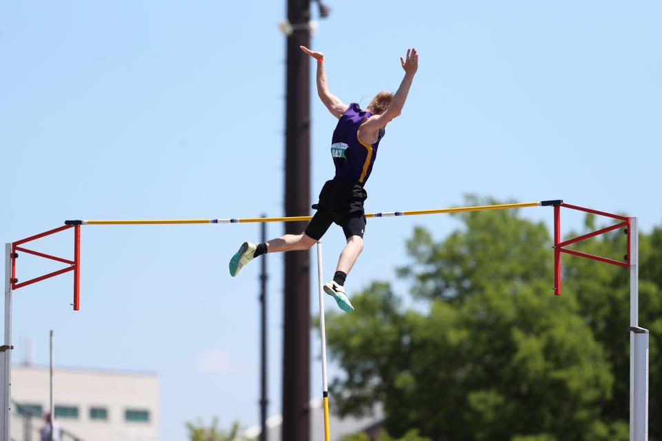 Watertown Sophomore Owen Spartz (847) placed first in the Class AA Pole Vault event clearing 14.06 ft in the 2022 State Track Meet at Howard Wood Field in Sioux Falls, SD on Friday, May 27, 2022.