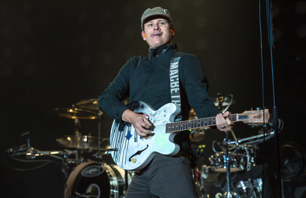 Tom DeLonge has got fans thinking he's rejoined Blink-182 credit:Bang Showbiz