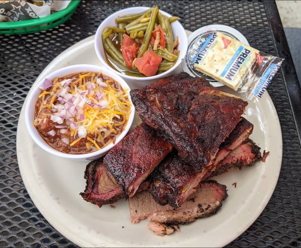 Fox Bros. BBQ Classic combo plate: brisket and ribs. Spicy green beans and brisket chili.