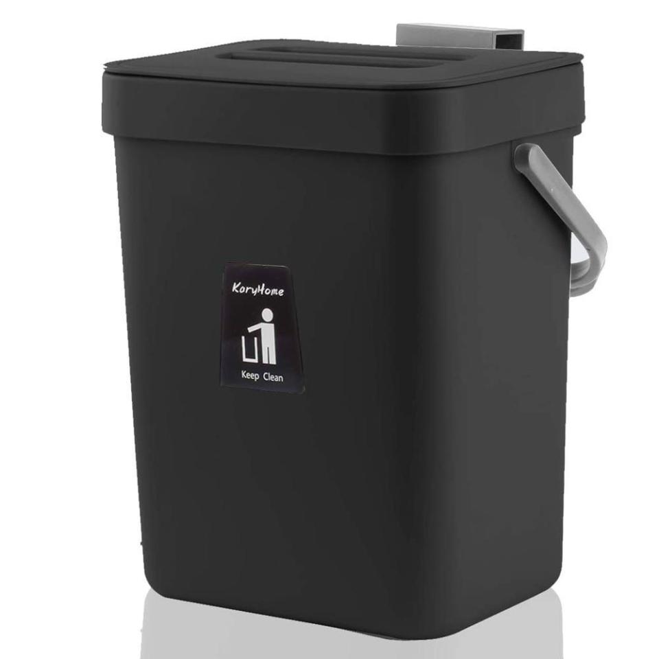 5) Hanging Small Compost Bin